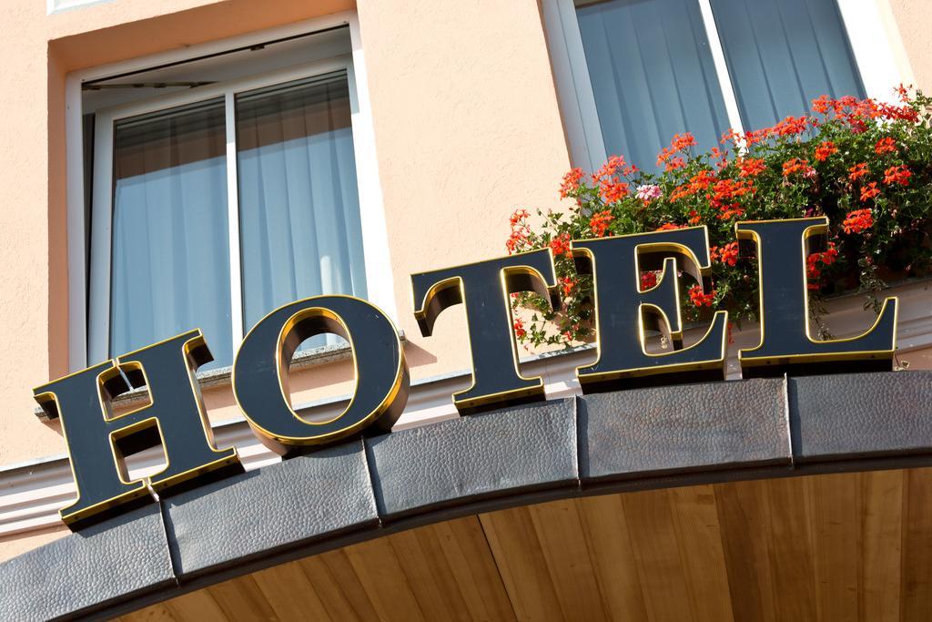 Hotel Fuer Dich Waren  Ngoại thất bức ảnh