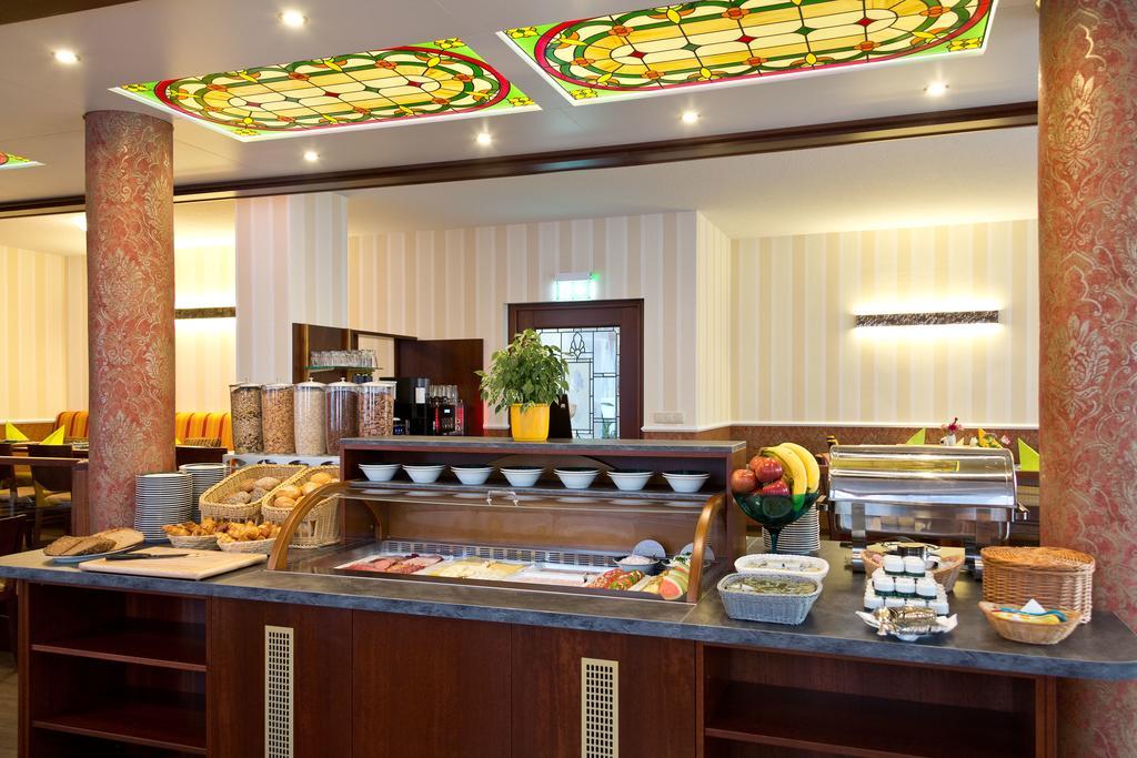Hotel Fuer Dich Waren  Ngoại thất bức ảnh