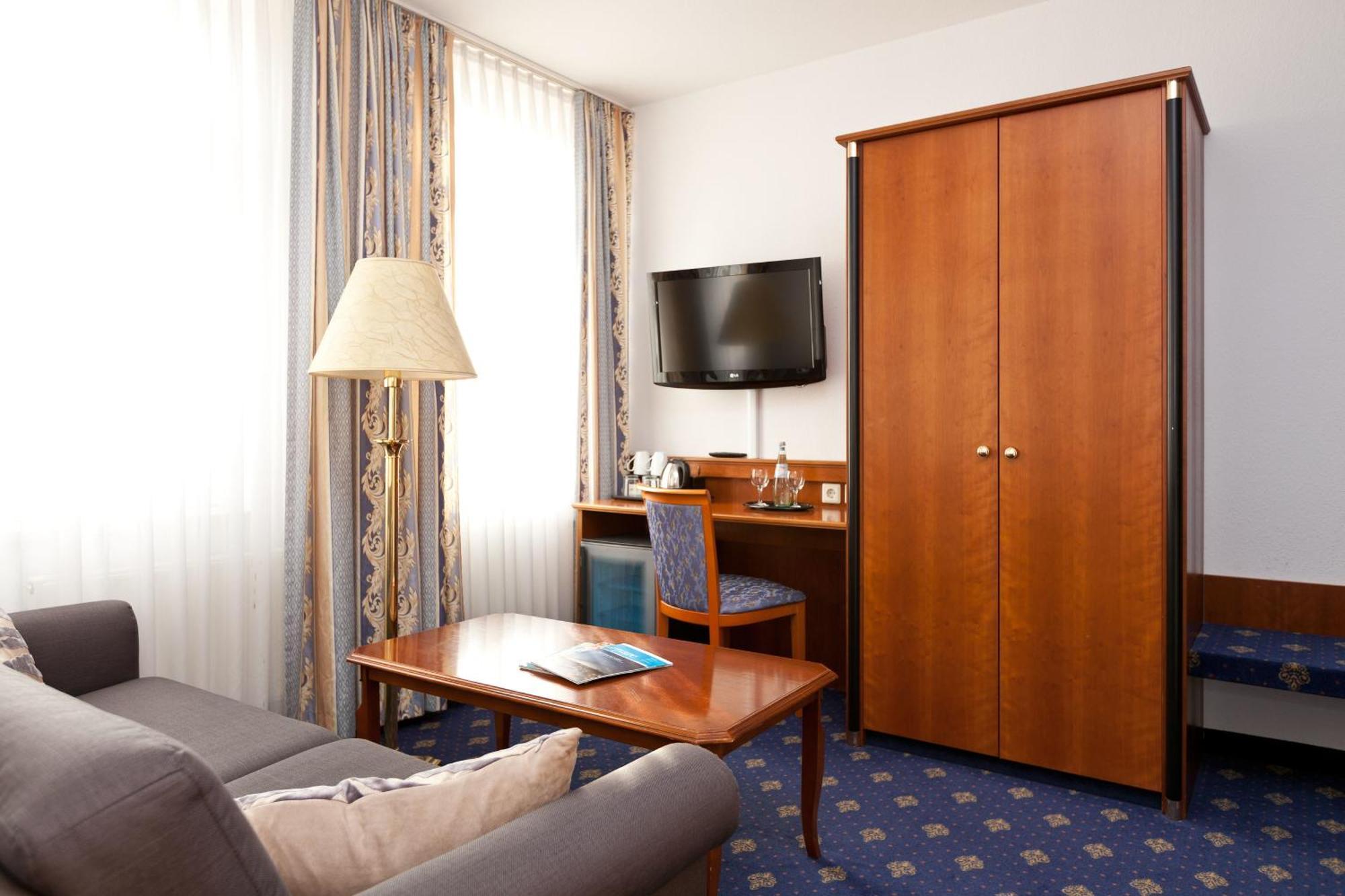 Hotel Fuer Dich Waren  Phòng bức ảnh